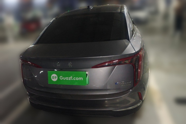 红旗E-QM5 2023款 560km PLUS车身外观6