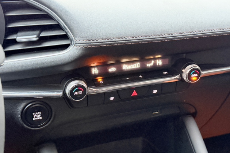 马自达3 昂克赛拉 2020款 2.0L 自动质雅版局部细节16