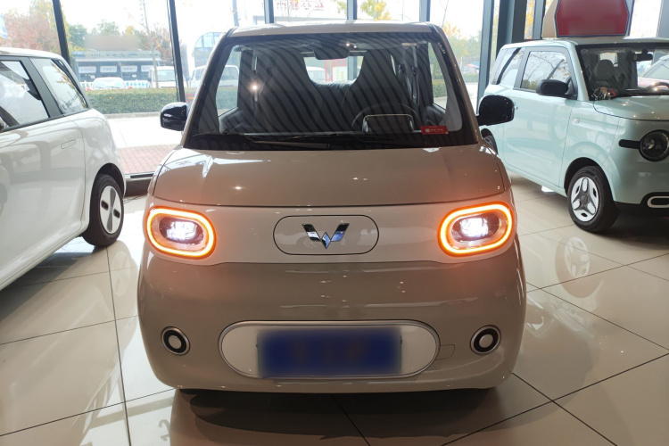 五菱汽车 宏光MINIEV 2024款 第三代 215km 青春版车身外观2