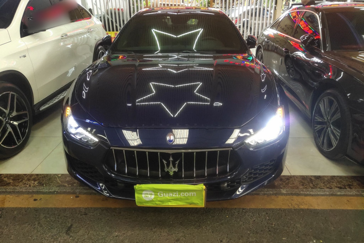 玛莎拉蒂 Ghibli 2018款 改款 3.0T 标准版车身外观6001