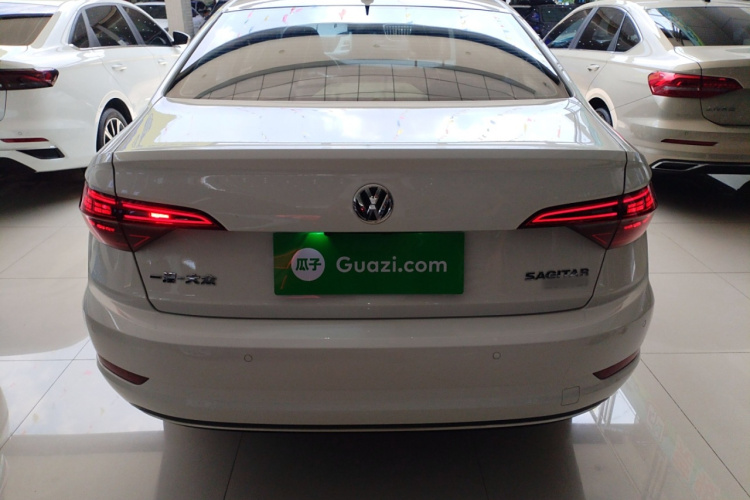 大众 速腾 2021款 200TSI 手动超越版车身外观6