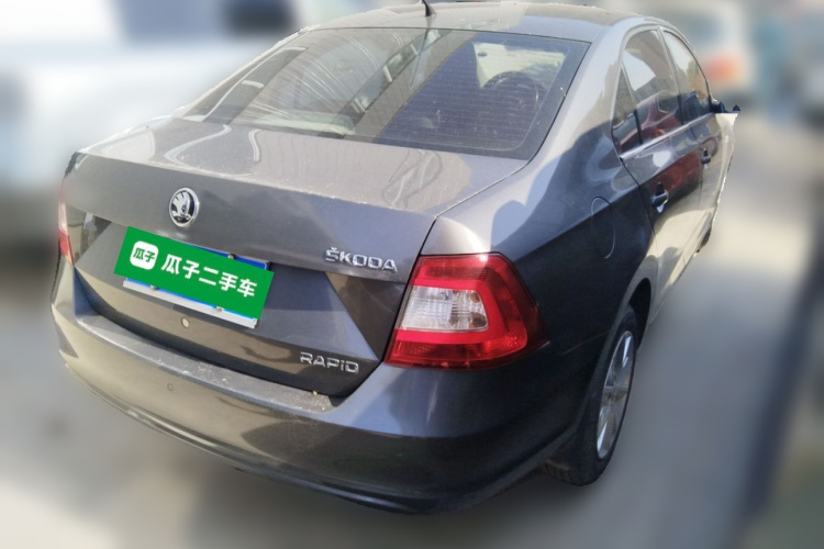 斯柯达 昕锐 2015款 1.6L 自动智选型车身外观7