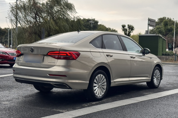 大众 朗逸 2019款 1.5L 自动舒适版 国VI车身外观6005