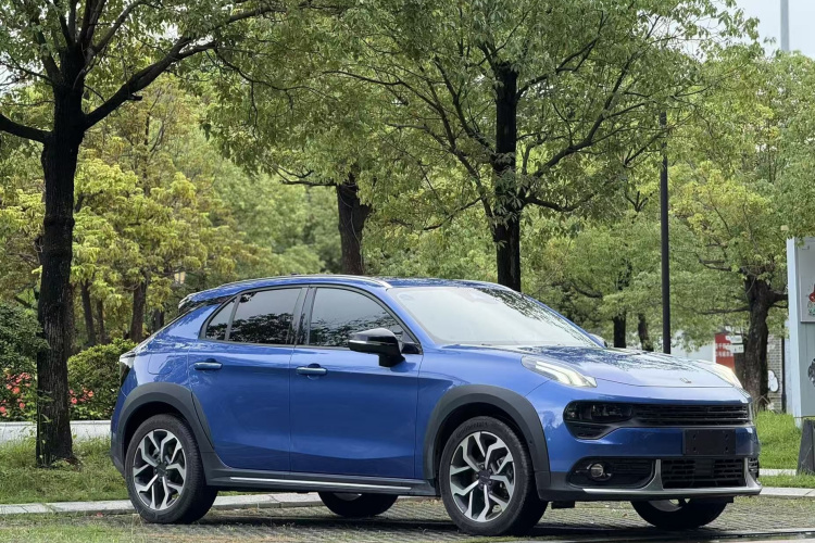 领克02 2019款 高能版 2.0T 自动两驱劲Pro版 国VI车身外观6002