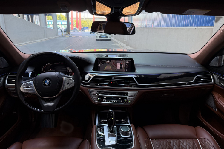 宝马7系 2019款 改款 740Li xDrive 行政型 豪华套装中控内饰7004