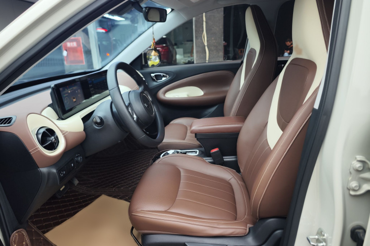 五菱汽车 五菱缤果 2023款 333km 悦享+款局部细节19