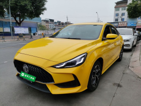 名爵 MG5 2021款 180DVVT 手动青春豪华版