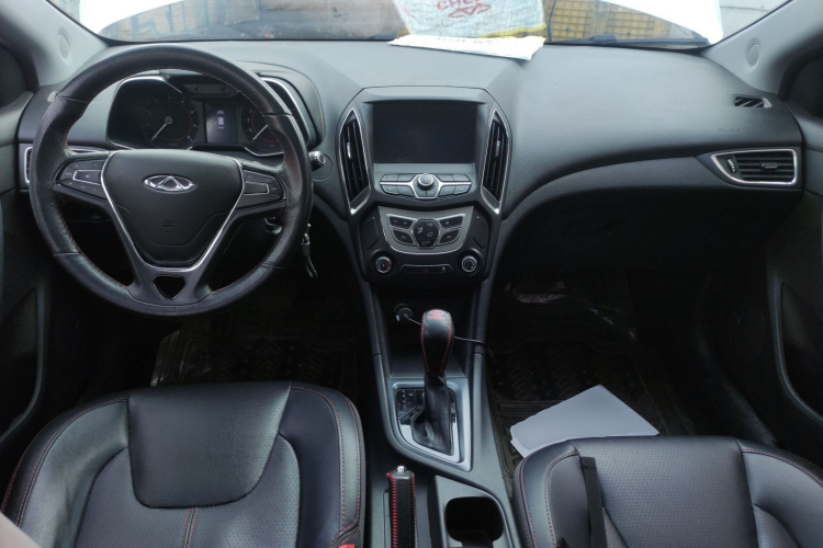 奇瑞 艾瑞泽5 2017款 1.5L CVT领潮版中控内饰12