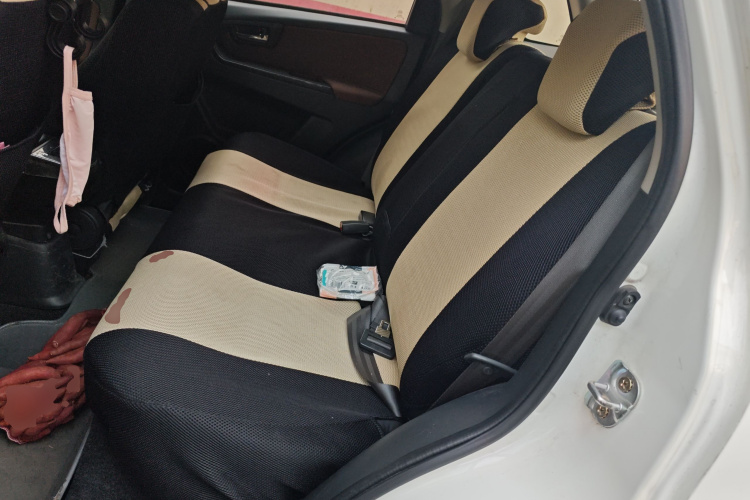 铃木 天语 SX4 2013款 1.6L 手动酷锐型中控内饰21