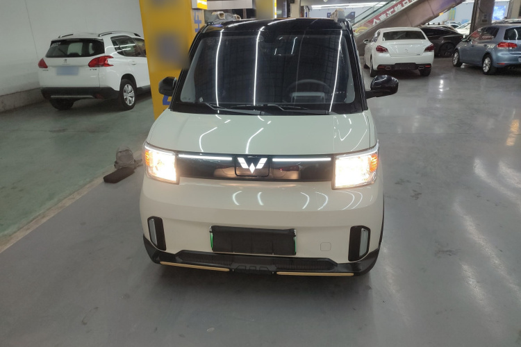 五菱汽车 宏光MINIEV 2022款 GAMEBOY 200km 玩乐款 磷酸铁锂车身外观2