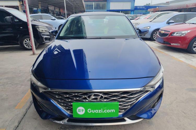 现代 菲斯塔 2019款 280TGDi 智速版 国VI车身外观6001