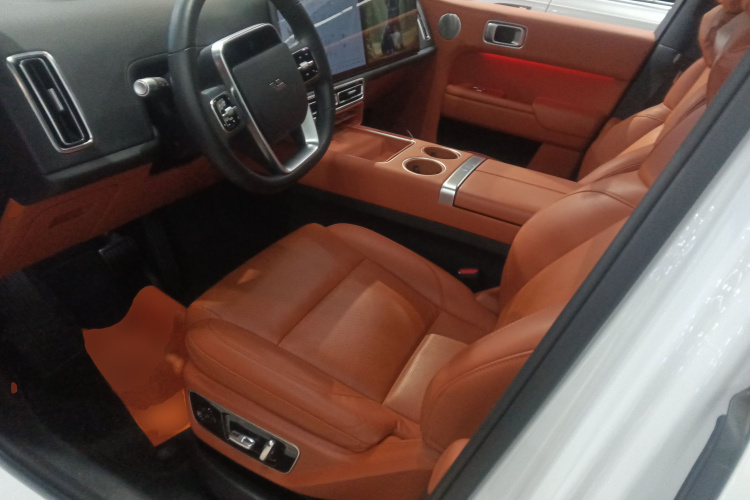 理想汽车 理想L7 2023款 Pro中控内饰19