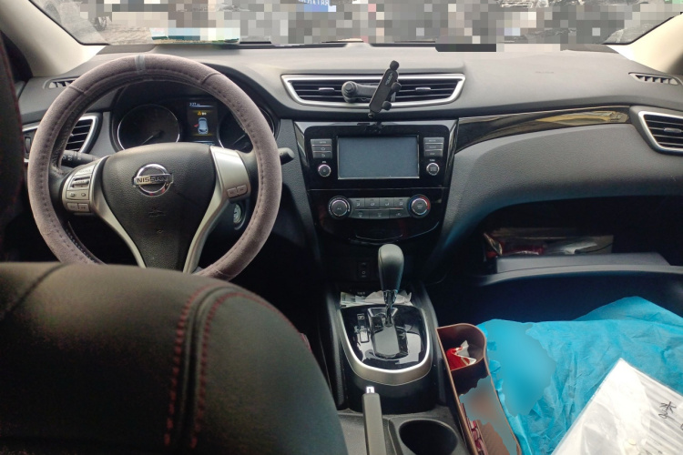 日产 逍客 2017款 2.0L CVT智享版 国V中控内饰12