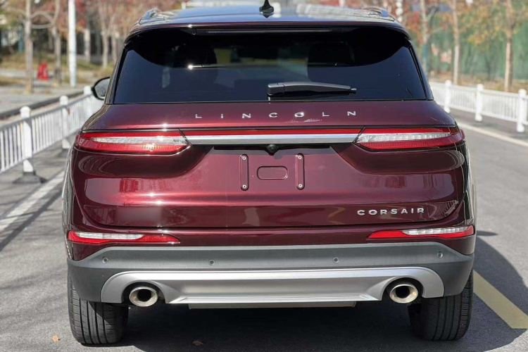 林肯 冒险家 2022款 2.0T 两驱尊雅版车身外观6005