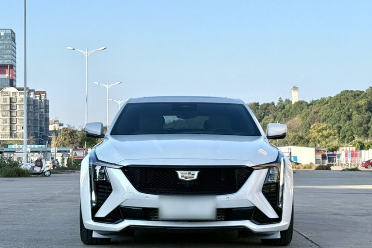 凯迪拉克CT5 2024款 28T 尊贵型车身外观6003