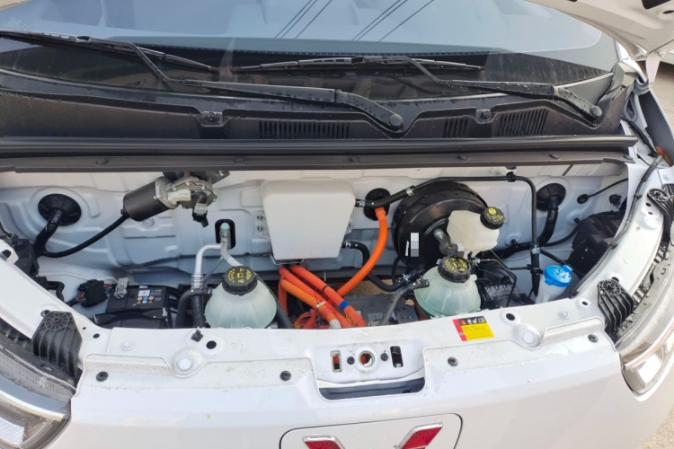 五菱汽车 五菱扬光 2025款 400km 客车版舒适型局部细节24