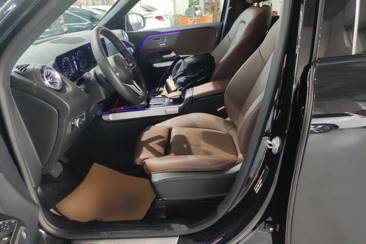 奔驰GLB 2022款 GLB 220 4MATIC局部细节19