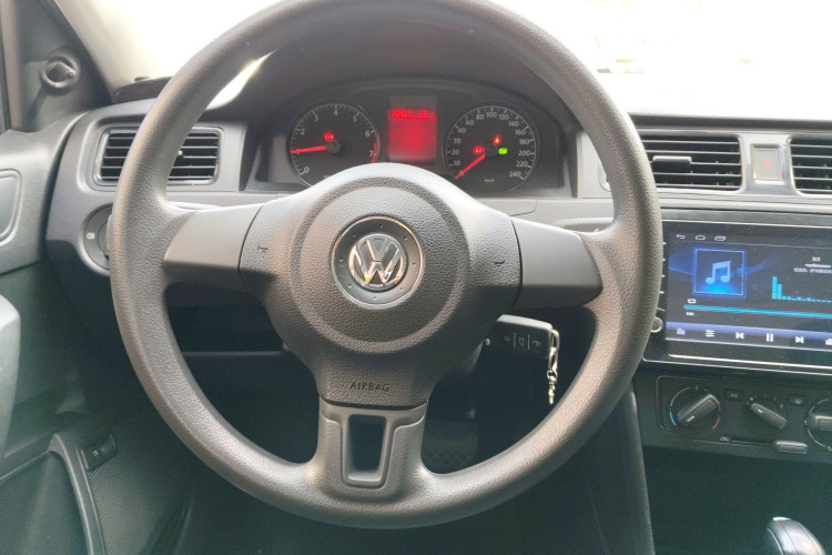 大众 桑塔纳 2015款 1.6L 自动风尚版局部细节13