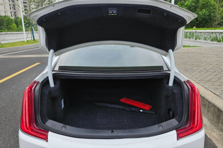 凯迪拉克XTS 2018款 28T 技术型局部细节23