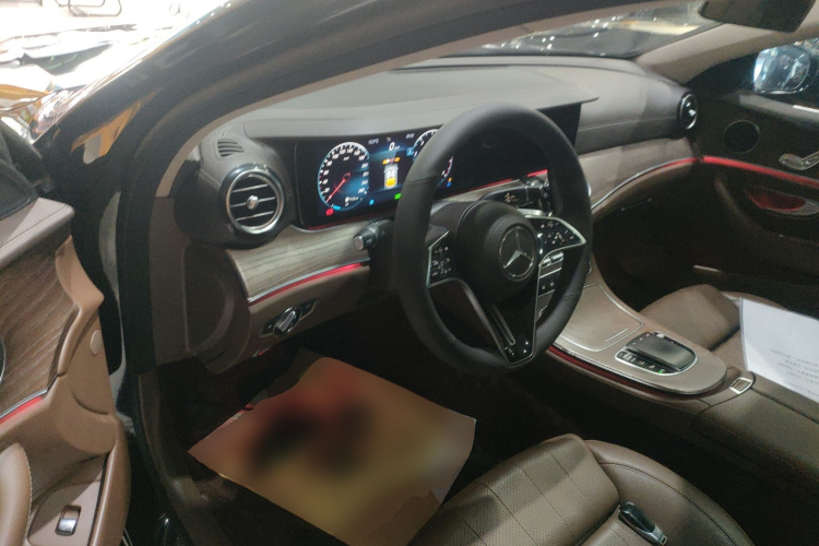 奔驰E级 2021款 E 260 L中控内饰20