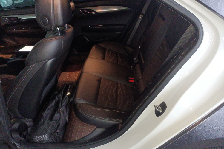 凯迪拉克ATS-L 2017款 28T 技术型中控内饰21