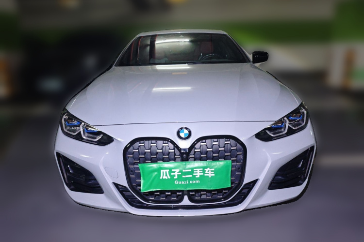 宝马4系 2023款 425i M运动曜夜套装车身外观2