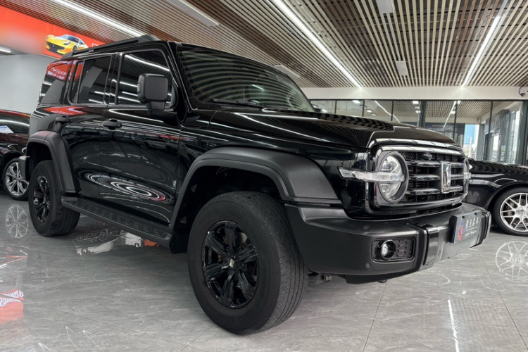 坦克300 2023款 越野版 2.0T 征服者车身外观6001