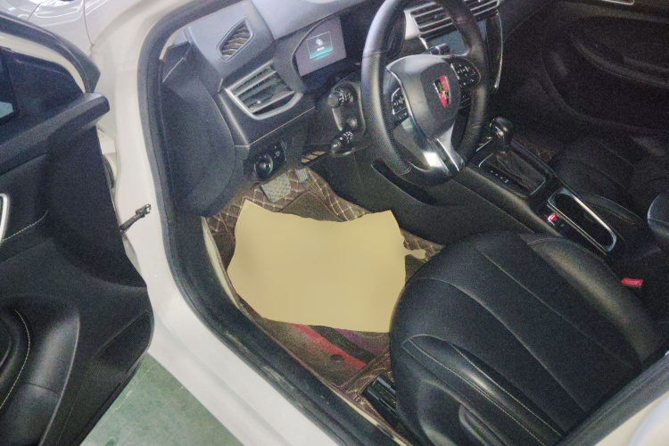 荣威i5 2019款 20T 自动4G互联超能旗舰版中控内饰20