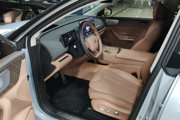 零跑汽车 零跑C11 2026款 增程 300激光雷达智尊版中控内饰20