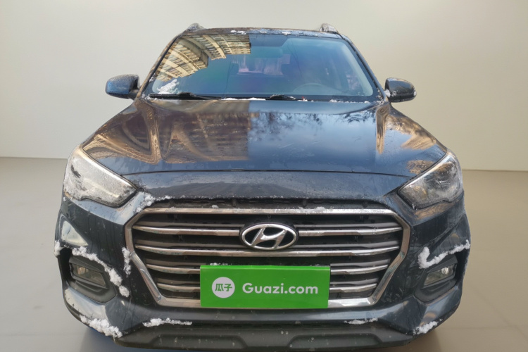 北京现代ix35 2018款 2.0L 自动两驱智勇·畅享版车身外观2