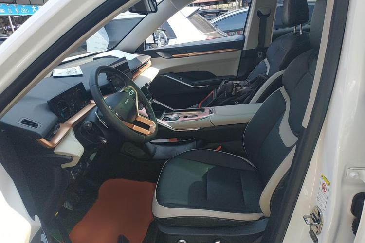 哈弗H6 2021款 第三代 1.5T 自动两驱Max中控内饰19