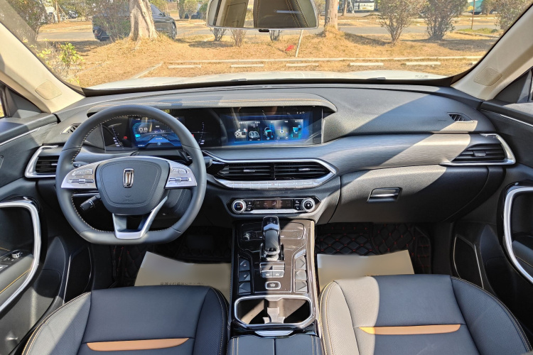 奔腾T77 2020款 PRO 280 TID 自动豪华型中控内饰7001