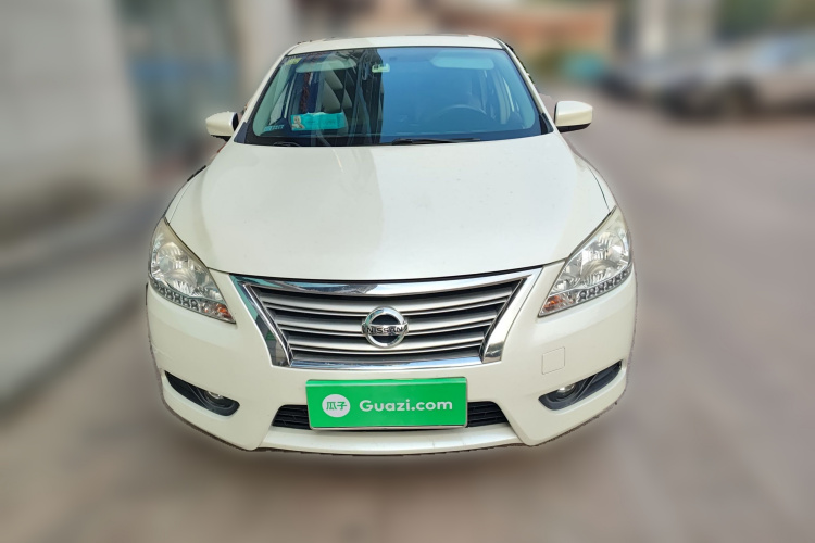 日产 轩逸 2014款 1.6XV CVT尊享版车身外观2