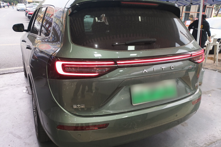 鸿蒙智行 问界M7 2022款 1.5T 四驱旗舰版车身外观6