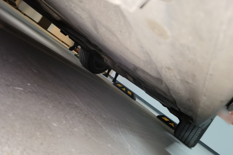 宝马X1 2021款 sDrive25Li 领先型局部细节9004