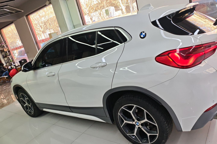 宝马X2(进口) 2019款 sDrive20i M越野套装 国VI车身外观6003