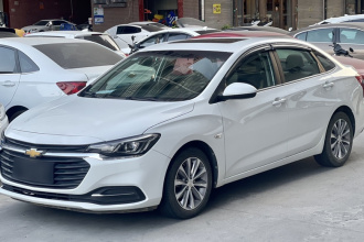 雪佛兰 科鲁泽 2022款 320 自动悦享天窗版