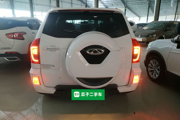 奇瑞 瑞虎3 2016款 1.6L CVT智尚版车身外观6