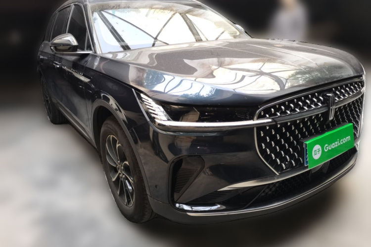 林肯 航海家 2023款 2.0T 四驱尊享版车身外观3