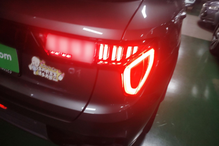 领克01 2021款 2.0TD 两驱型Pro车身外观6006