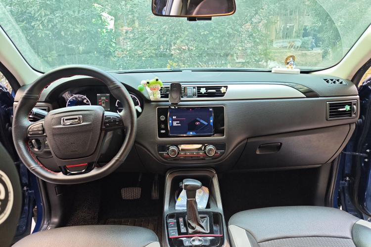 观致5 2017款 1.6T 自动尊贵型中控内饰12