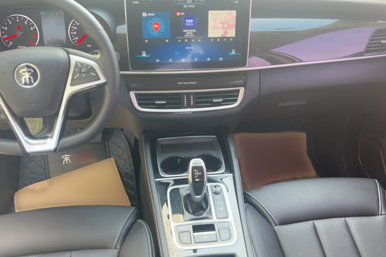 比亚迪 宋MAX 2019款 1.5T 自动智联睿进型 6座 国VI局部细节16