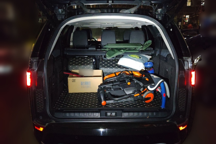 路虎 发现 2020款 3.0 SC V6 30周年特别版中控内饰23