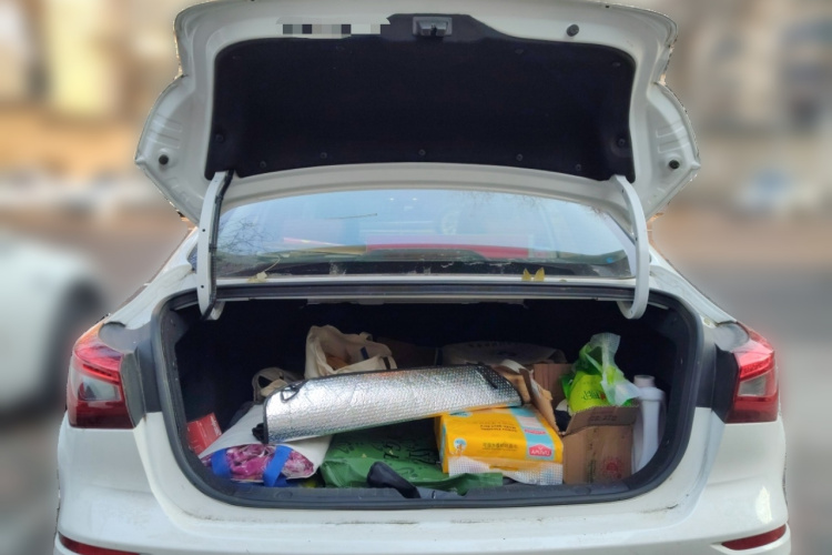 长安 逸动 2019款 蓝鲸版 280T GDI DCT极速型中控内饰23