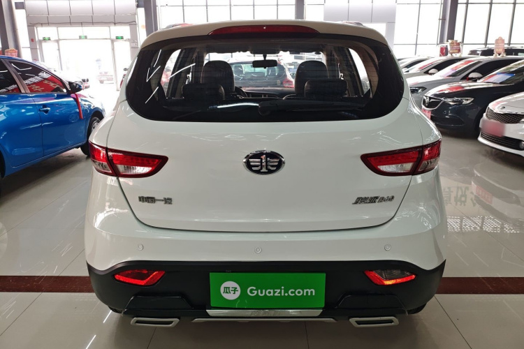 一汽 骏派D60 2015款 1.8L 自动舒适型车身外观6004