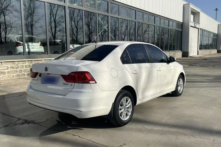 大众 桑塔纳 2021款 1.5L 自动风尚版车身外观6011