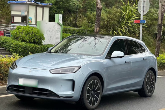 鸿蒙智行 问界M5 2022款 纯电四驱性能版