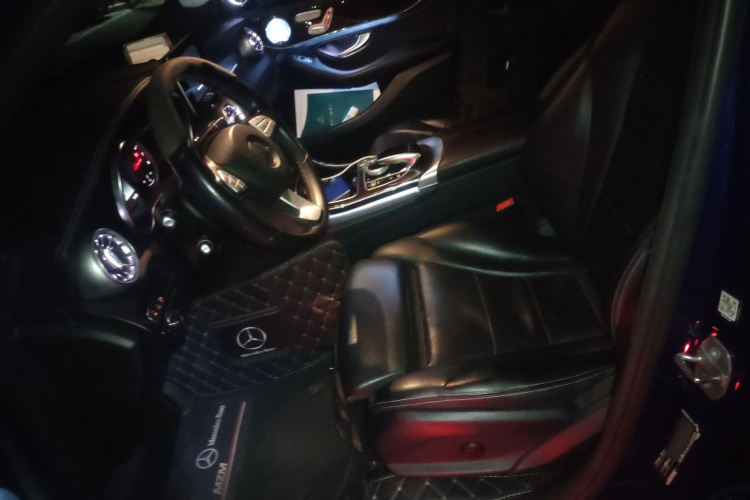 奔驰GLC 2017款 GLC 260 4MATIC 豪华型局部细节19