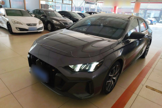 广汽传祺 影豹 2021款 270T DCT J15版