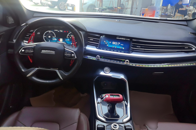 哈弗H6 2017款 蓝标 2.0T 自动两驱领尚型中控内饰12